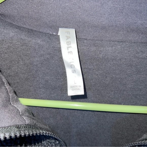 Fabletics Dream Polar Fleece Pullover in nightshade size large - Picture 2 of 7